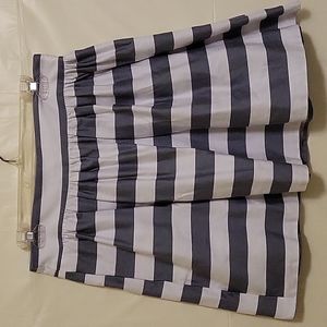 Cute Stripped Skirt With Side Pockets